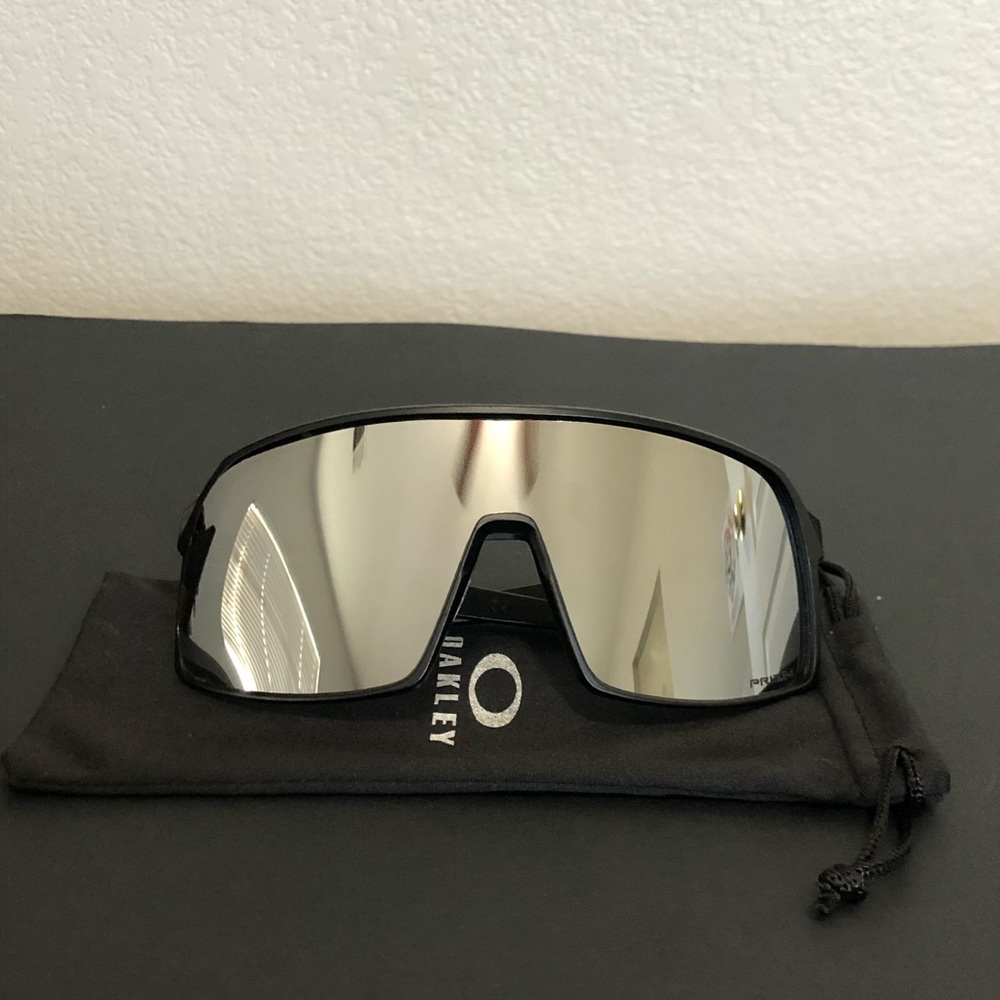 Oakley SUTRO Silver Reflective Sunglasses OO9406 - Picture 1 of 8